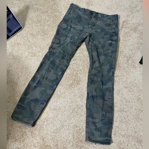 PacSun Camouflage skinny pants with zipper ankle